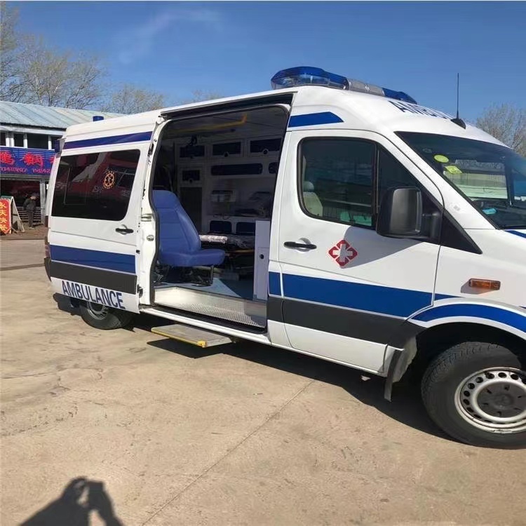 港口私人长途救护车出租转院回家